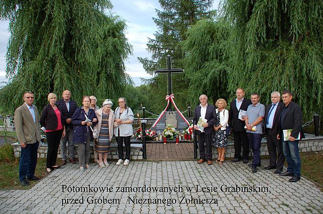 Potomkowie zamordowanych w Lesie Grabińskim przed GNŻ w 2019 r